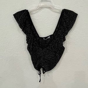NWT Zara black and white spotted v neck crop top